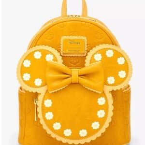 Loungefly Minnie Pumpkin Pie Cinnamon Scented Mini Backpack.NWT